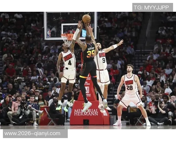 火箭队即将迎来六连客杜兰特训练专注申京展现微笑备战掘金与湖人 火箭队即将迎来六连客杜兰特训练专注申京展现微笑备战掘金与湖人