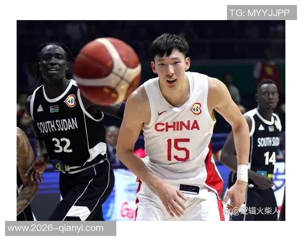 周琦表现惊艳豪华两双助力球队赢得比赛展现超强统治力