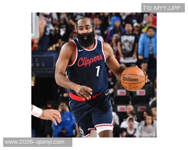 哈登上半场表现平平仅得7分罚球命中率低迷引发关注 哈登上半场表现平平仅得7分罚球命中率低迷引发关注